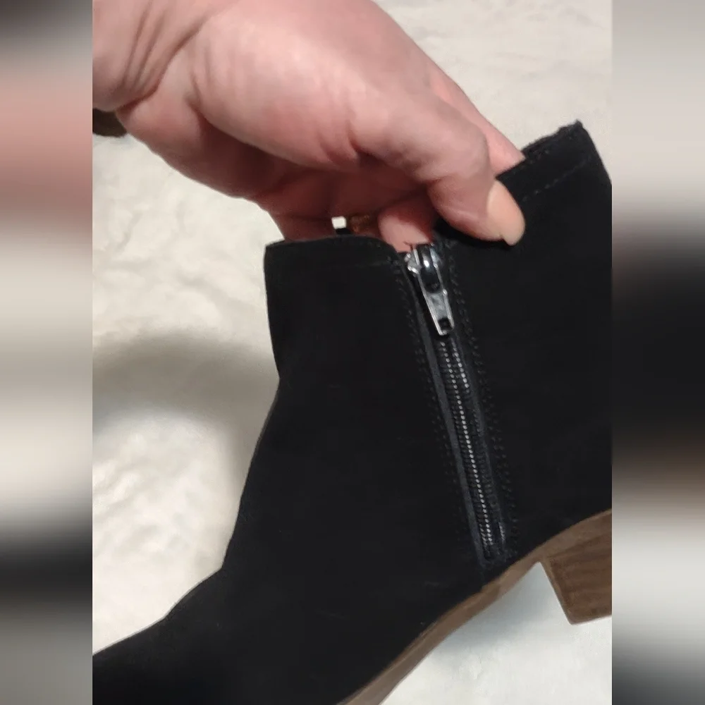 Kensie Boots for women size 9.5